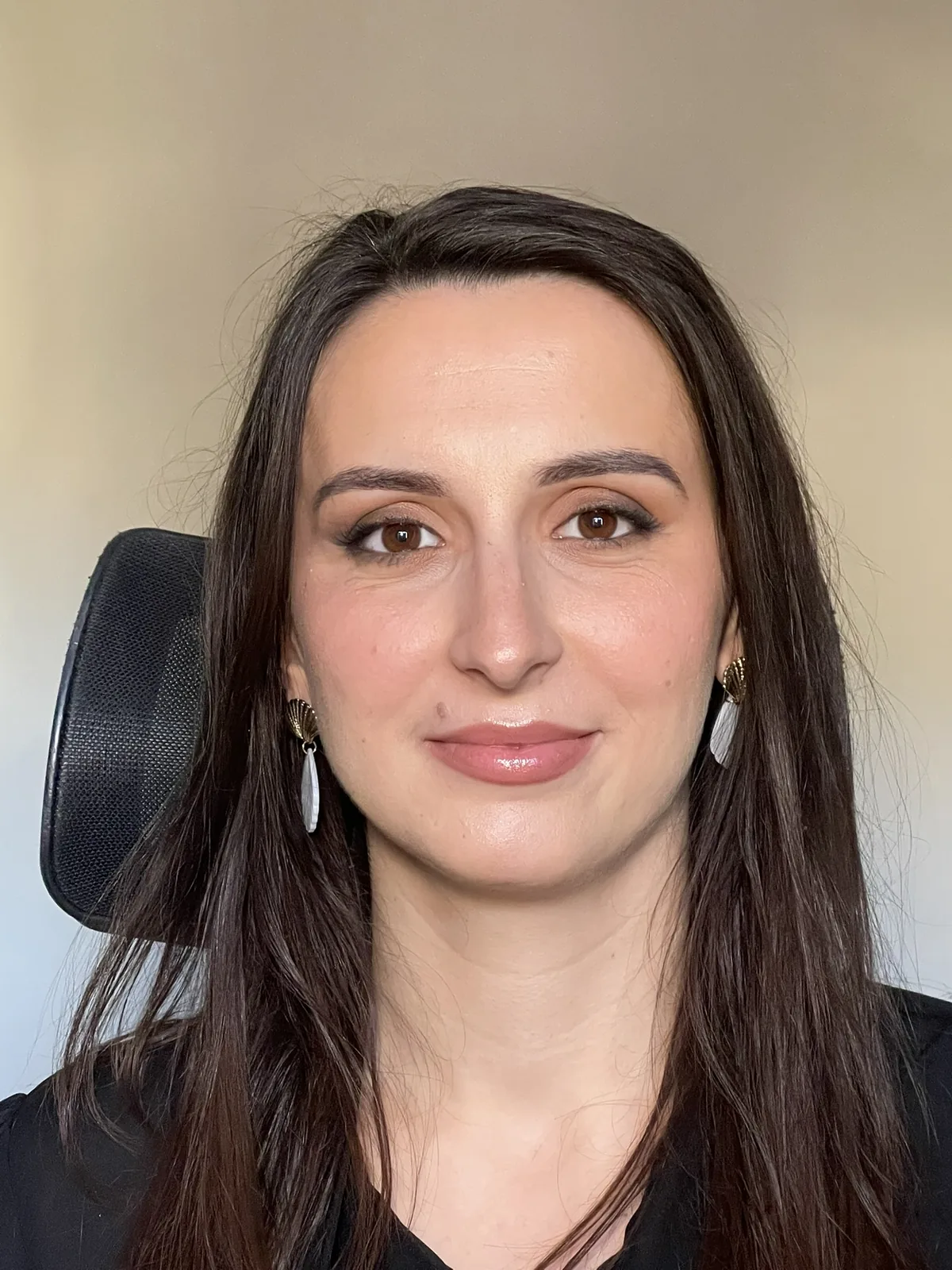 Mise en beaute Julie, avant/apres par Manoushka Beaute
