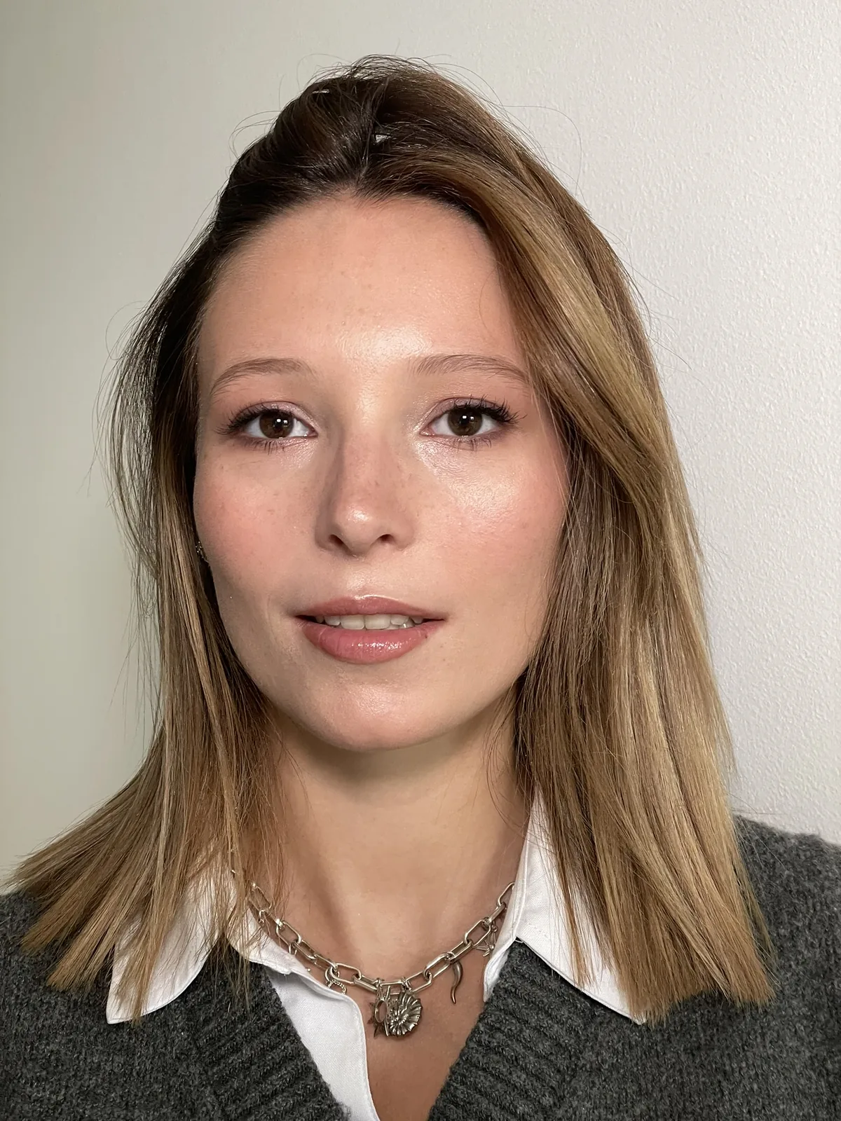Mise en beaute Marion, avant/apres par Manoushka Beaute