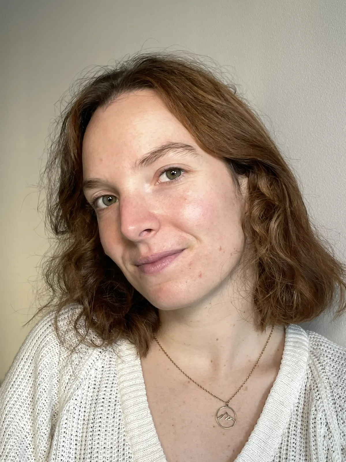 Mise en beaute Zoé, avant/apres par Manoushka Beaute