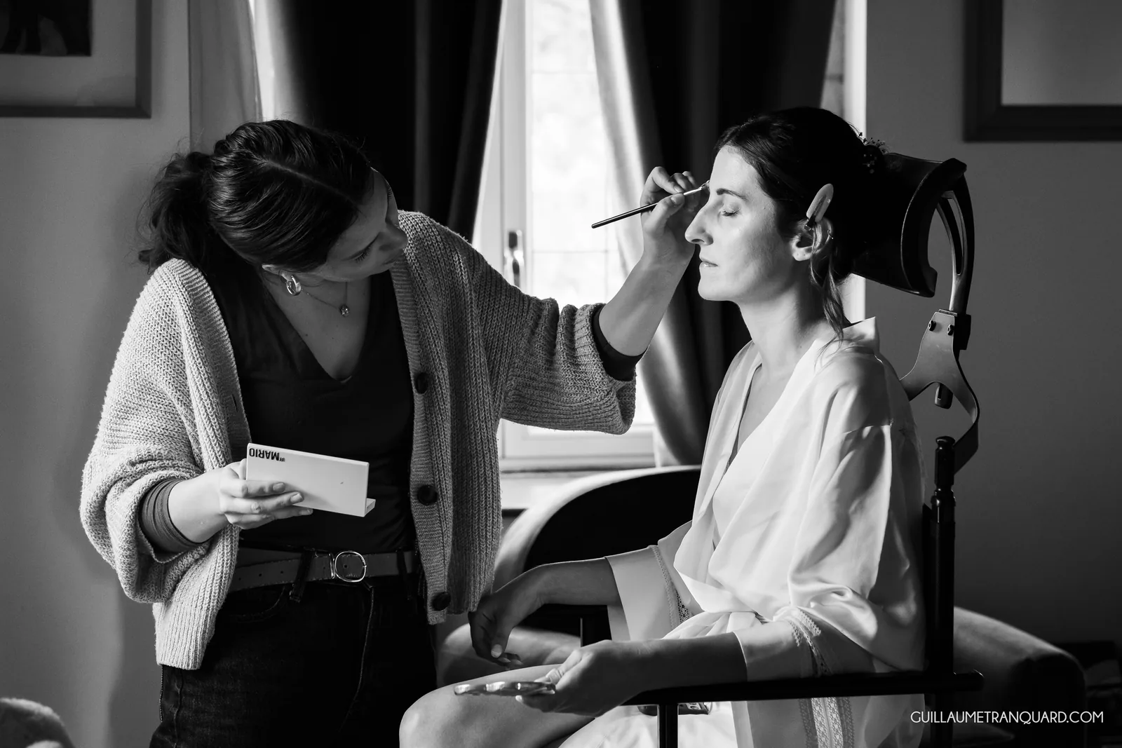 Coulisses des preparatifs, Manoushka Beaute